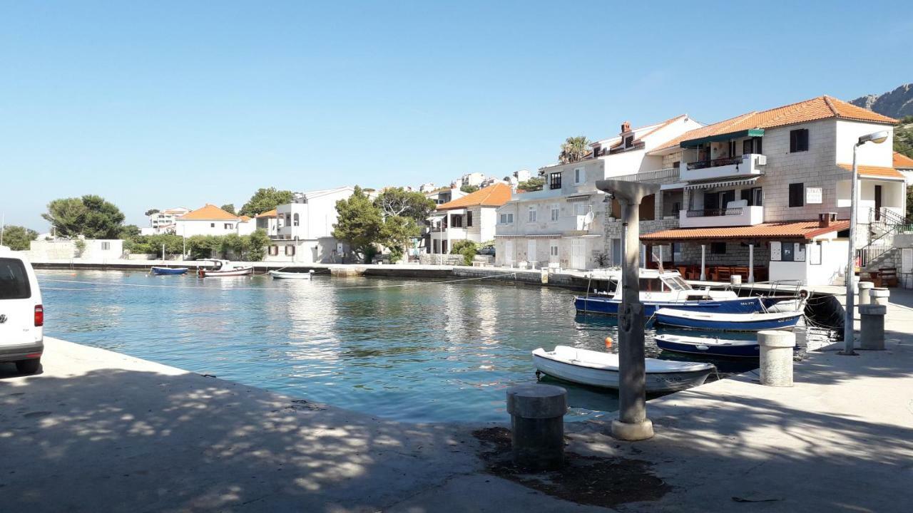 Apartmani Zilic Dugi Rat Bagian luar foto